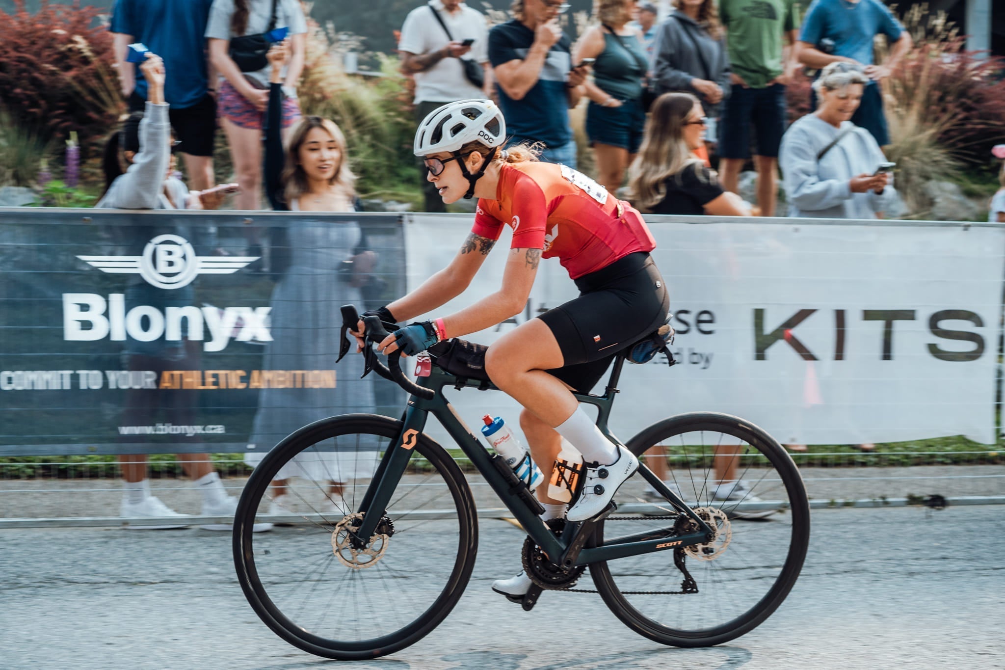 Does Caffeine Help You Sprint, Lift, and Perform Across Your Cycle?