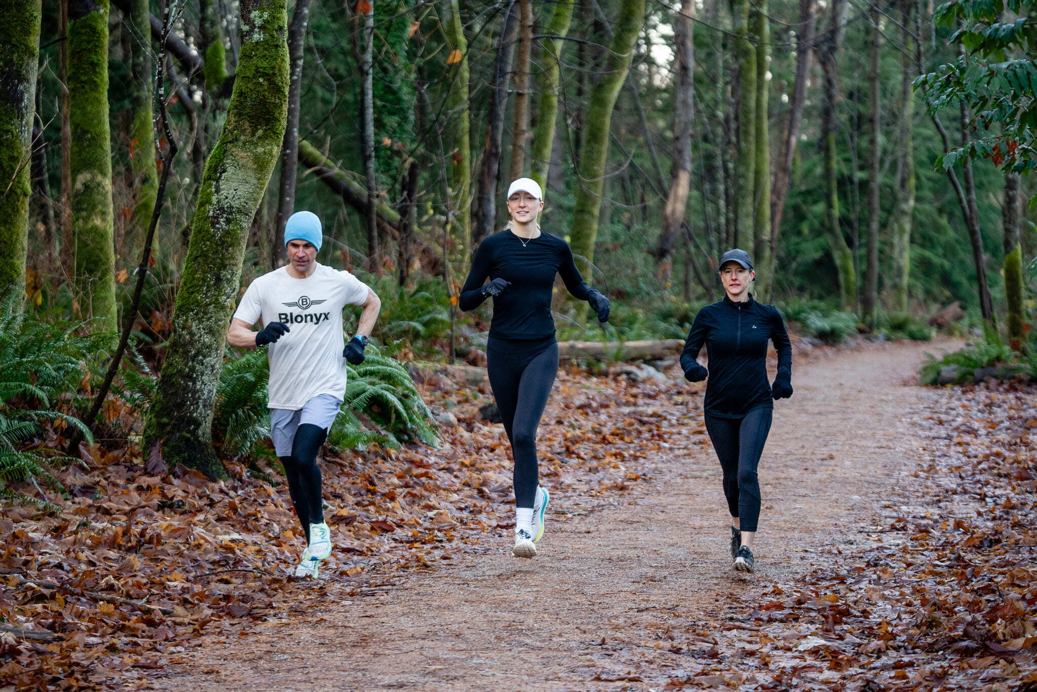 3 Blonyx Athletes Trail Running